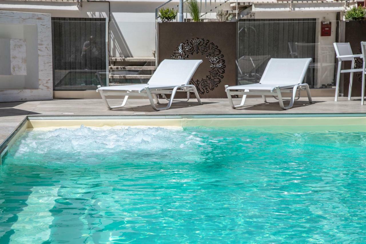 Evo Boutique Hotel & Spa Белларія-Іджеа-Марина Екстер'єр фото